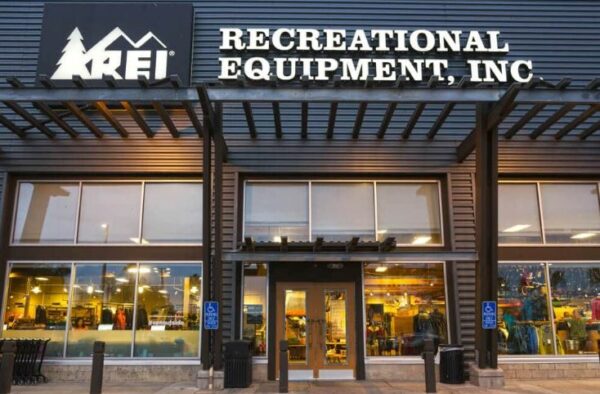 What is REI's return policy