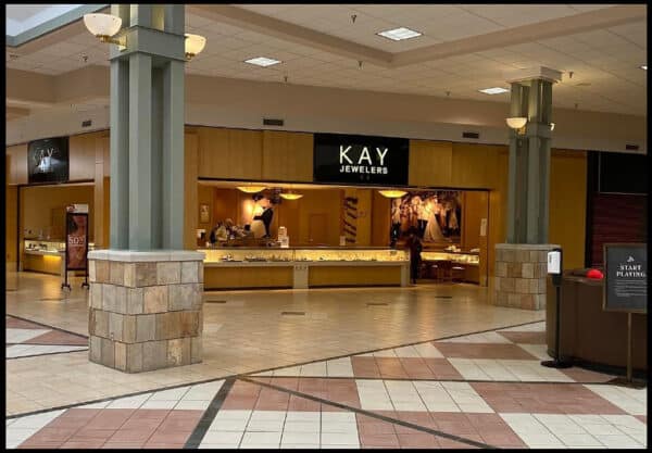 What is Kay Jewelers’ return policy
